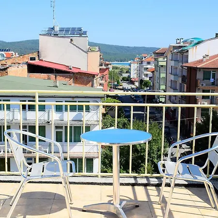 Family Astra Πριμόρσκο